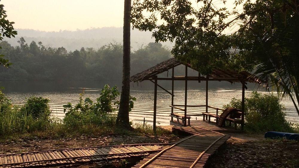 เรนโบว์ ลอดจ์ ตาไต Hotel Tatai ภายนอก รูปภาพ