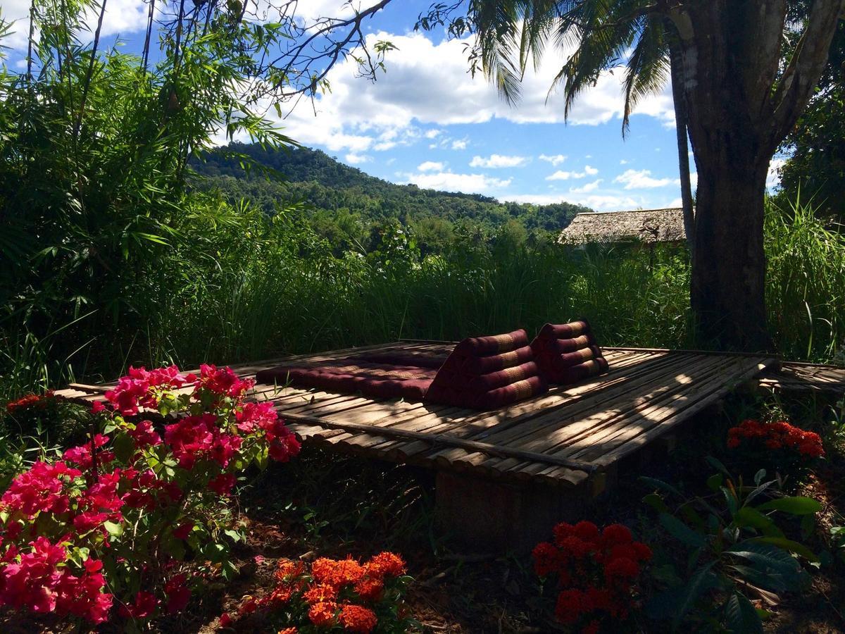 เรนโบว์ ลอดจ์ ตาไต Hotel Tatai ภายนอก รูปภาพ