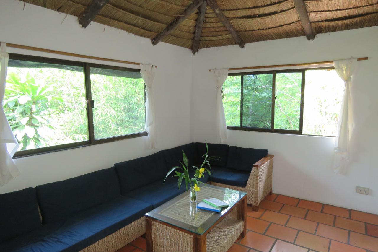 เรนโบว์ ลอดจ์ ตาไต Hotel Tatai ภายนอก รูปภาพ