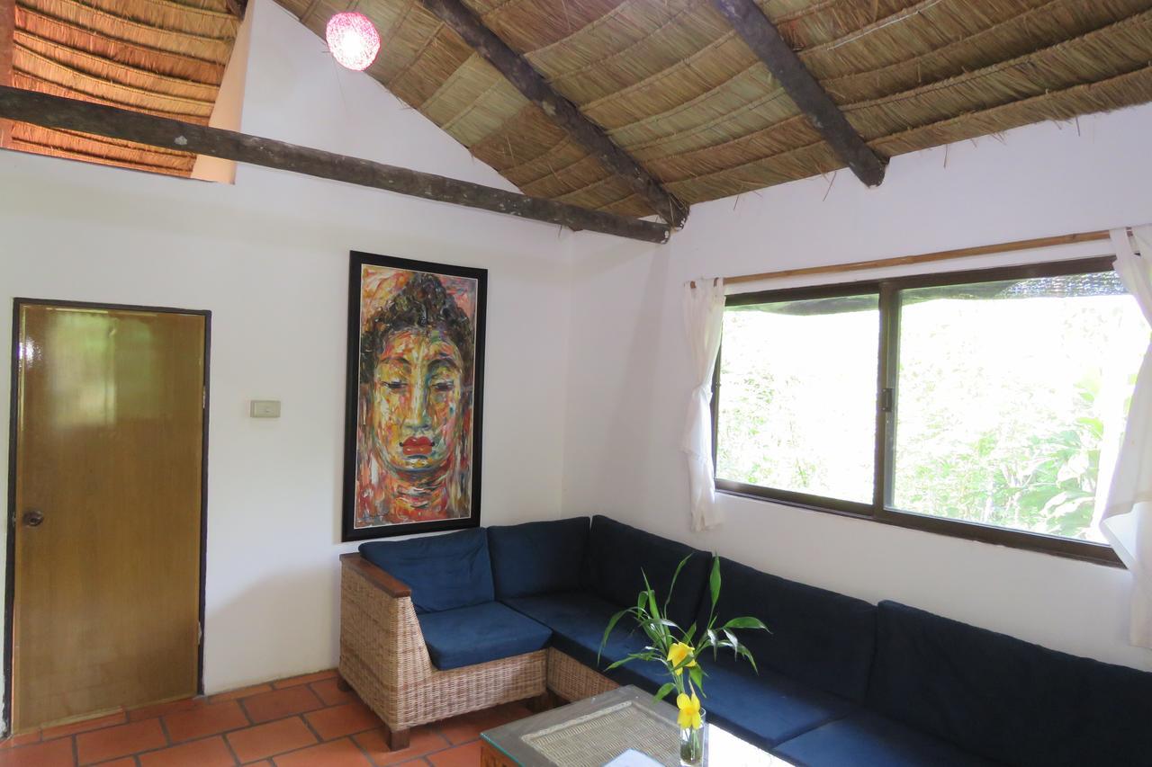 เรนโบว์ ลอดจ์ ตาไต Hotel Tatai ภายนอก รูปภาพ