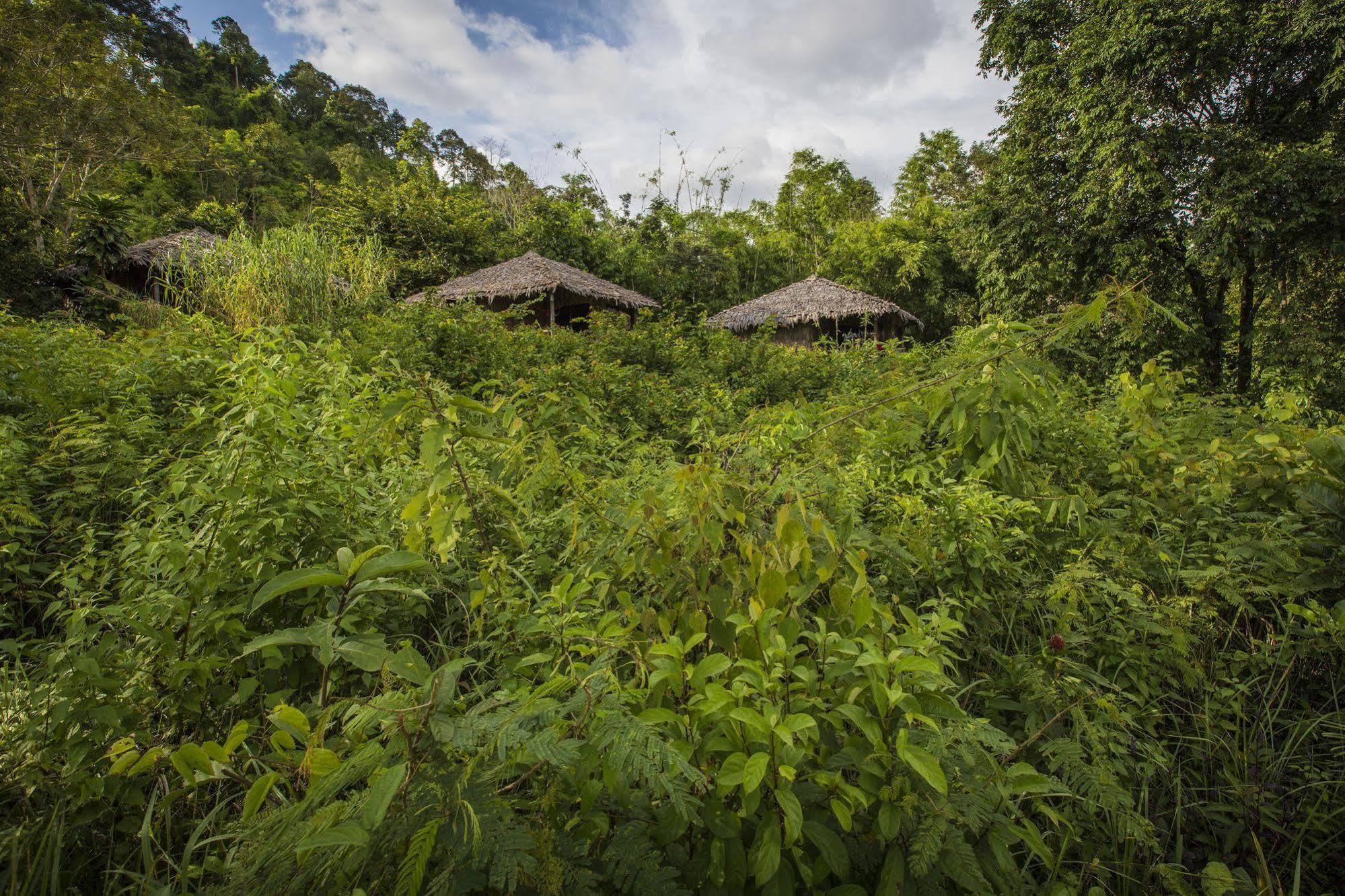 เรนโบว์ ลอดจ์ ตาไต Hotel Tatai ภายนอก รูปภาพ